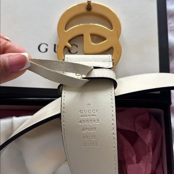 White Gucci Belt size 80
 100% authentic - Picture 8 of 11